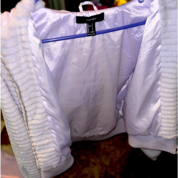 Forever 21 Lavender fuzzy hooded jacket, Size Small - Picture 5 of 6